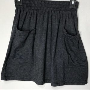 American Apparel charcoal grey skirt XS pockets